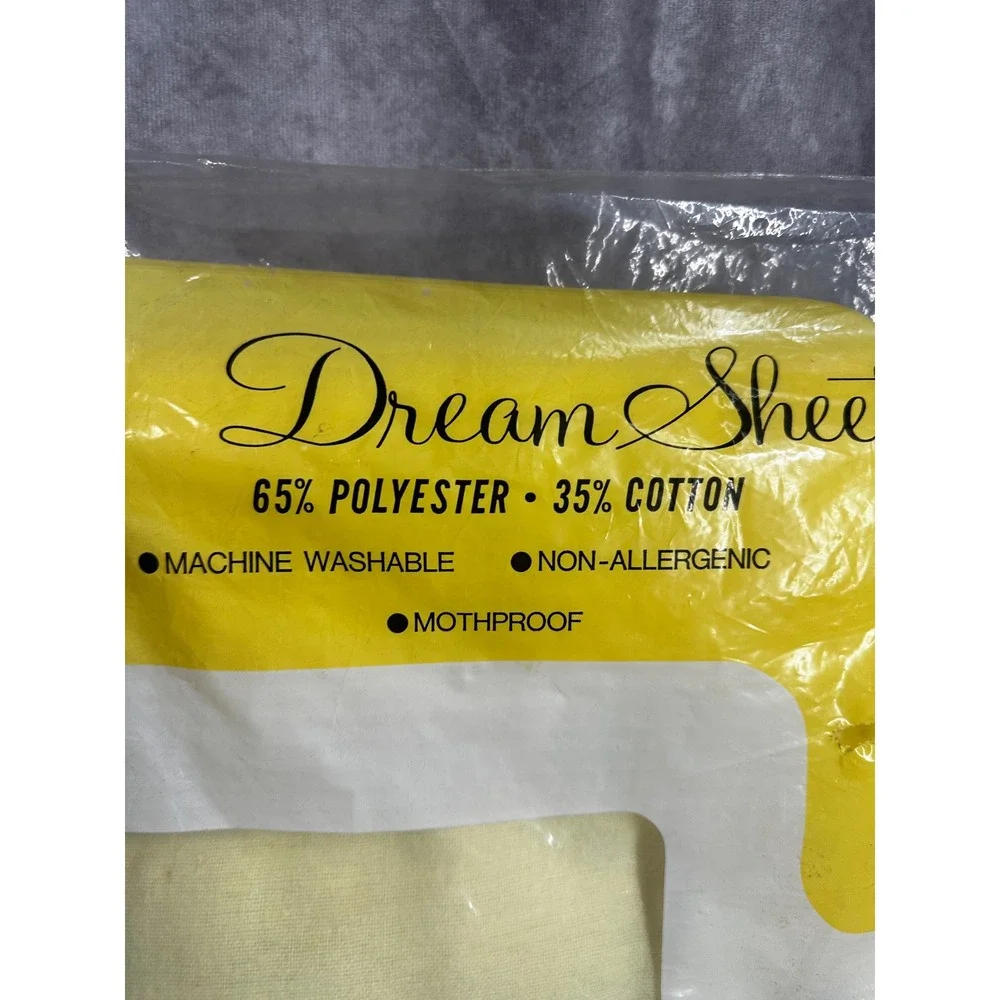 Vintage Beacon Dream Sheet Yellow Blanket 70x84 MCM‎ Made in USA New Old Stock